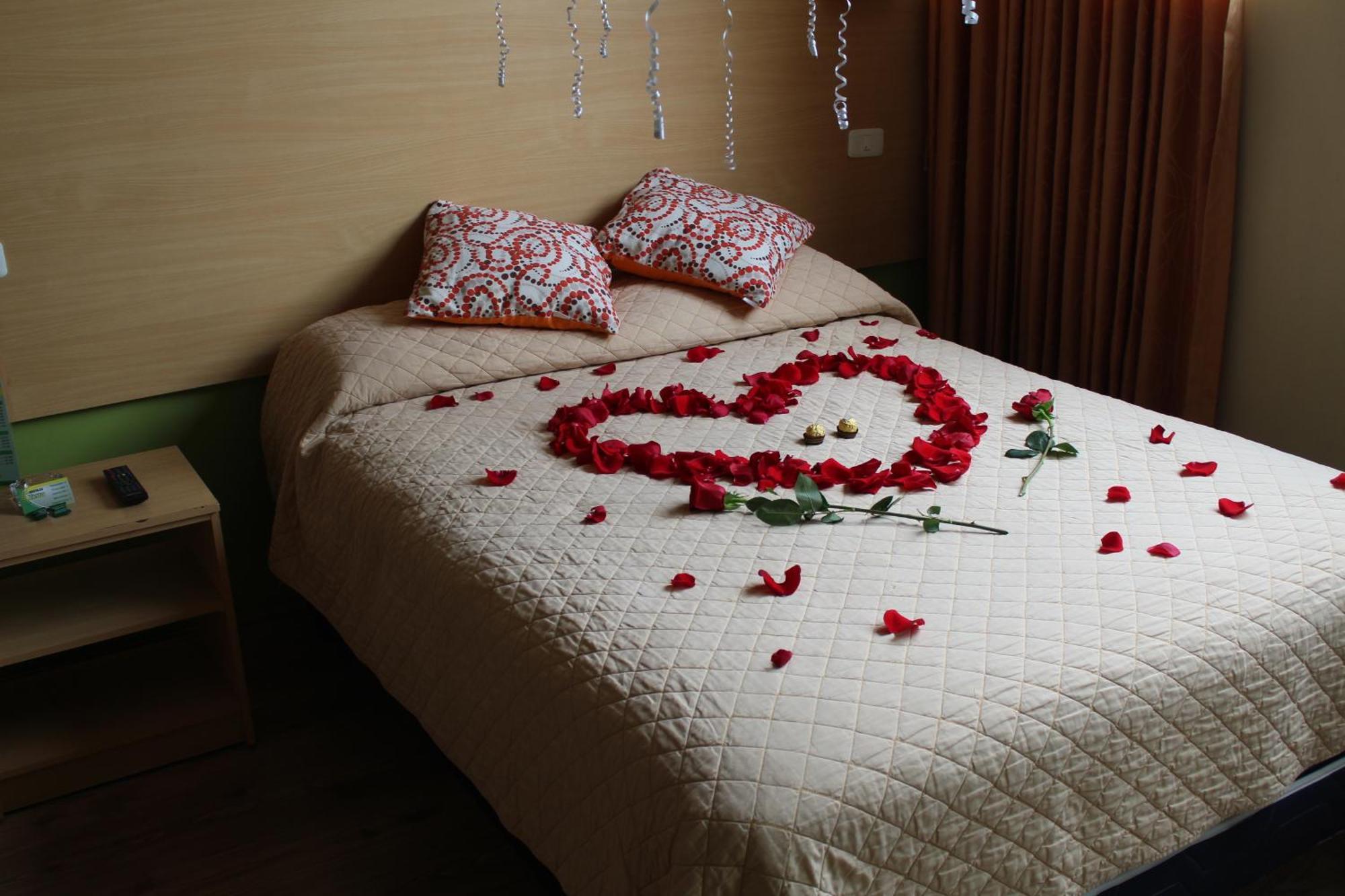 Hostal Terra 2 - El Condado Quito Eksteriør billede