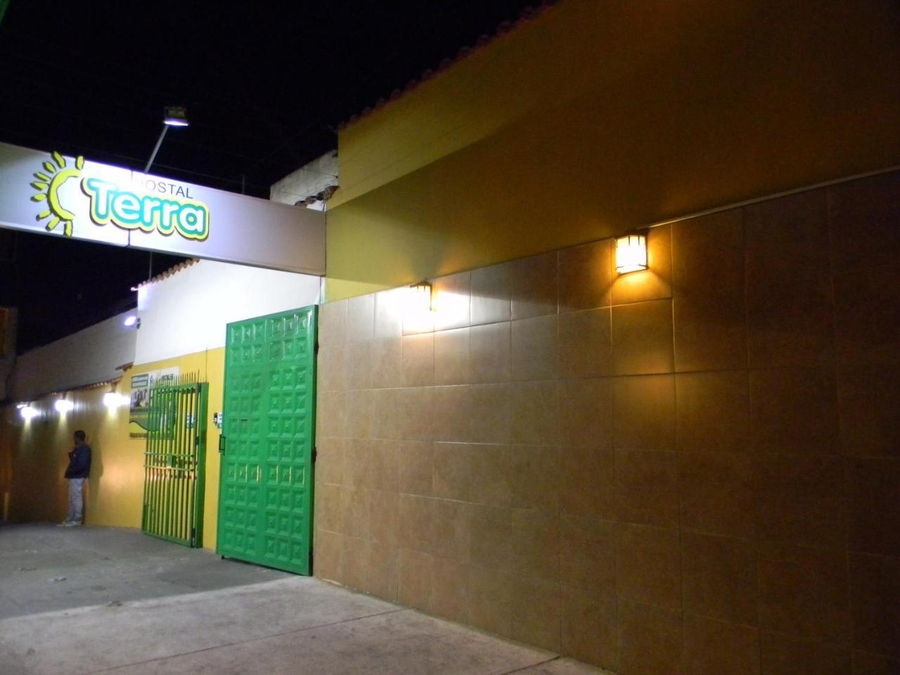 Hostal Terra 2 - El Condado Quito Eksteriør billede