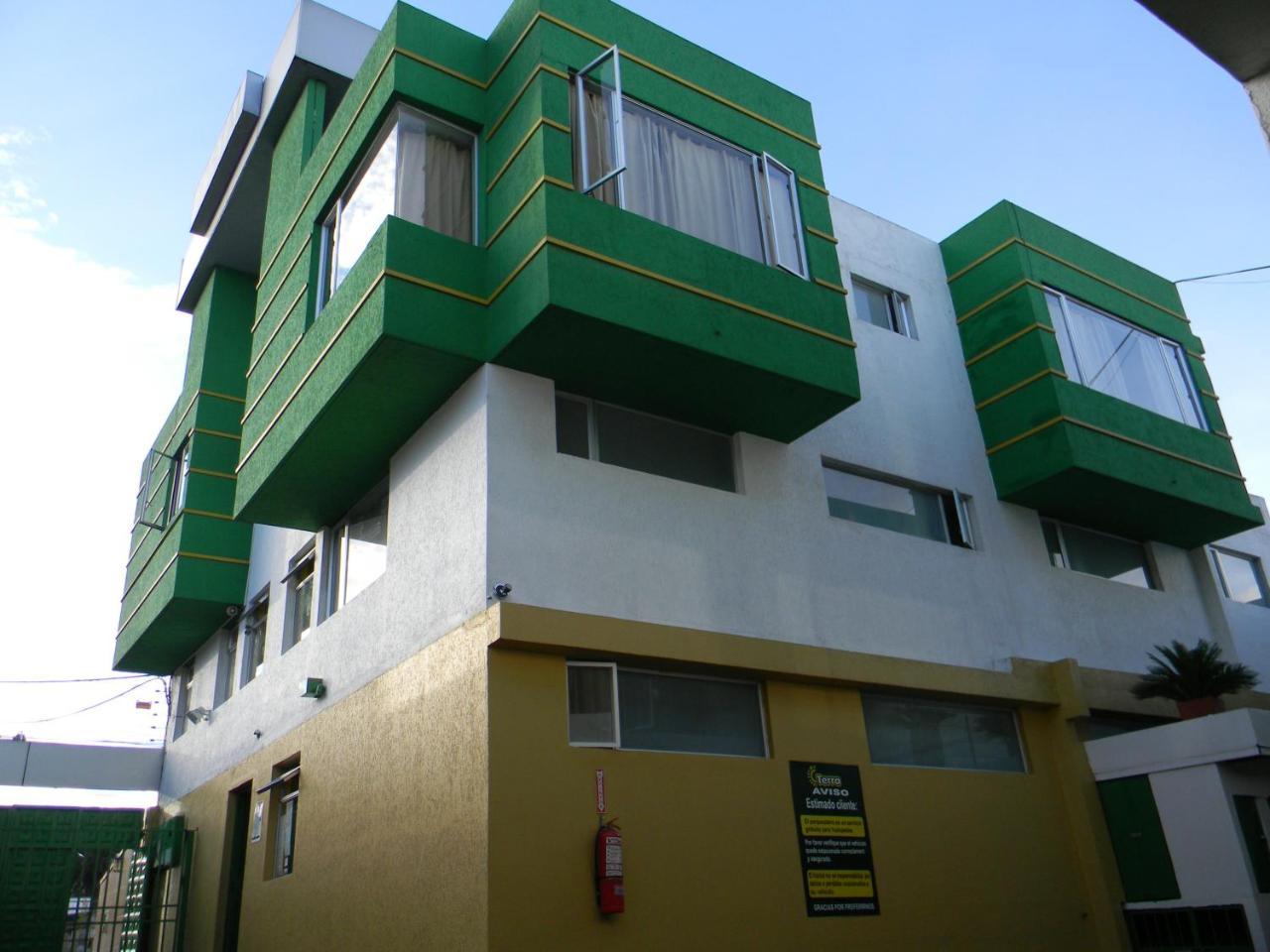 Hostal Terra 2 - El Condado Quito Eksteriør billede